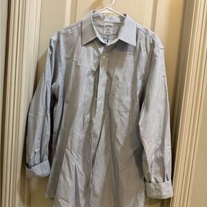 Brooks Brothers Blue and White Dress Shirt Timeless Elegance
